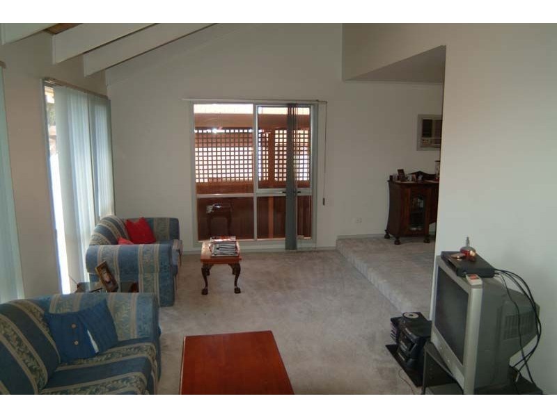 36 Arthur Phillip Way, Mill Park VIC 3082