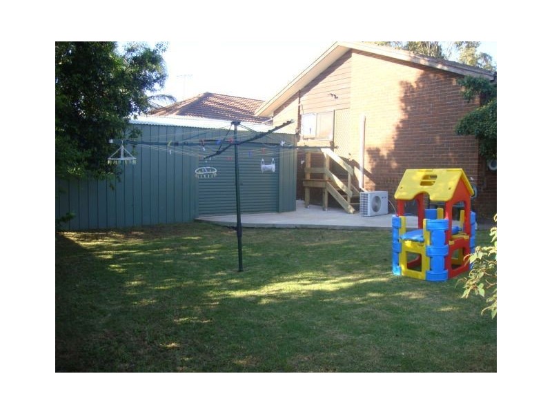 44 Thompson Circuit, Mill Park VIC 3082