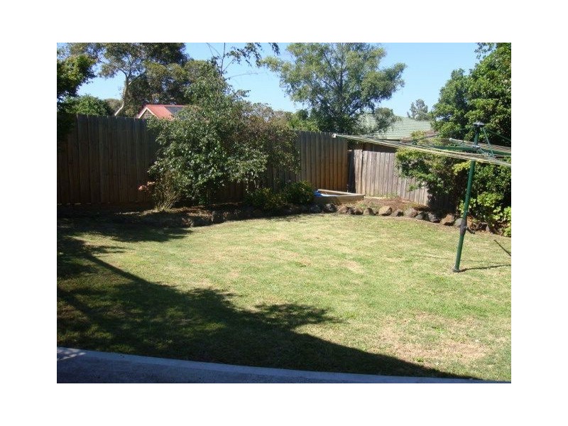 44 Thompson Circuit, Mill Park VIC 3082