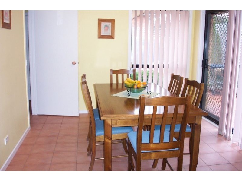 1/28 Hawkes Drive, Mill Park VIC 3082