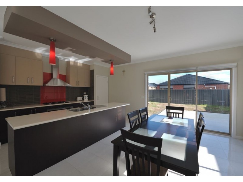 9 Riordan Cresecent, Mernda VIC 3754