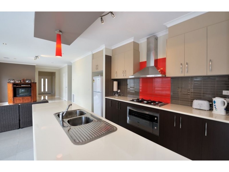 9 Riordan Cresecent, Mernda VIC 3754