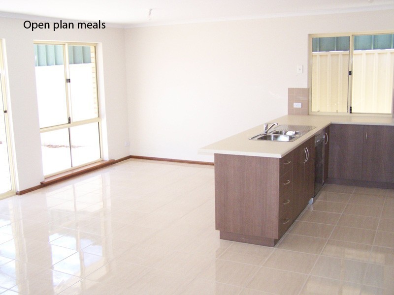 Lot 53 Oakwood Cct, Munno Para West SA 5115