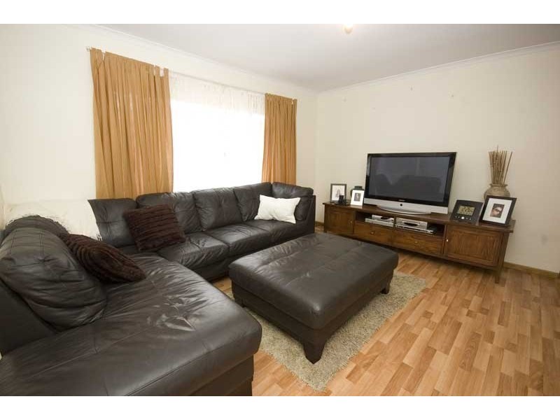 2 Frederick Street, Mansfield Park SA 5012