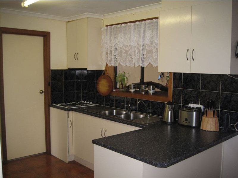 23 lyndon road, Paralowie SA 5108
