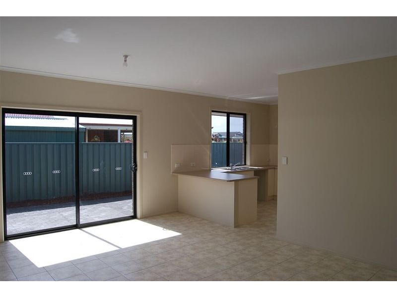 2 Pervan, Encounter Bay SA 5211