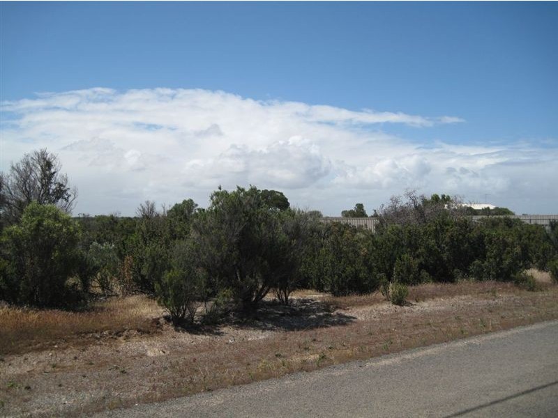 11 Heron Crescent, Thompson Beach SA 5501