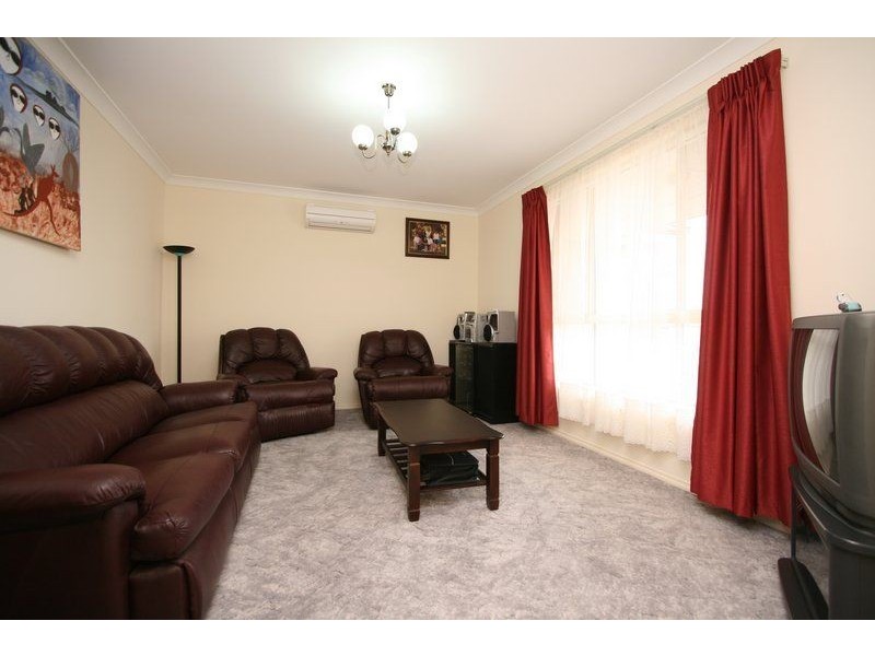 8 Greenlea Court, Munno Para West SA 5115