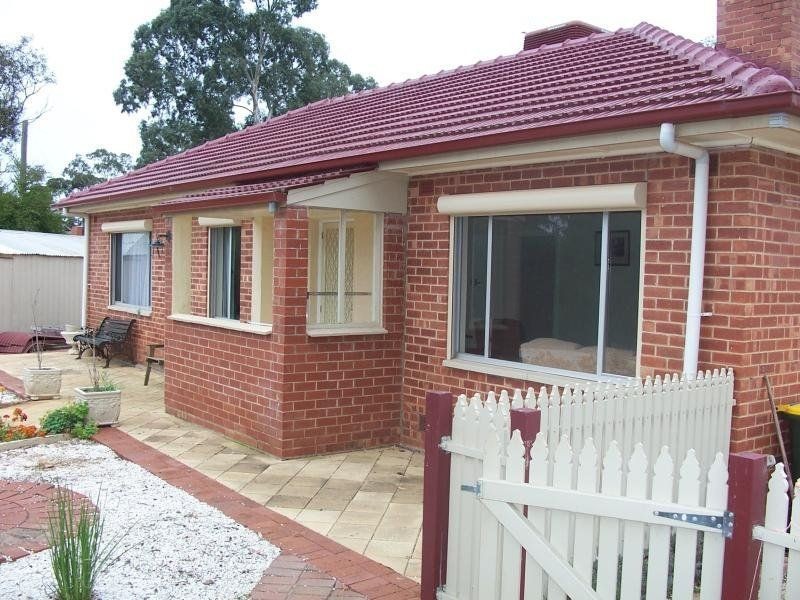 1 Kenner St, Elizabeth Downs SA 5113