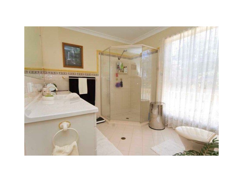 16 Hilltop Drive, Upper Sturt SA 5156