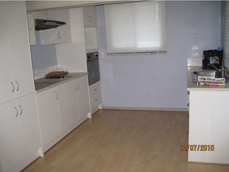 8 Parham Street, Elizabeth Downs SA 5113