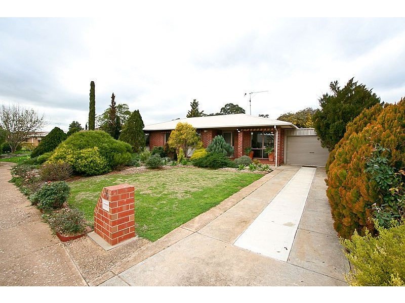 6 Pegglome Court, Elizabeth South SA 5112