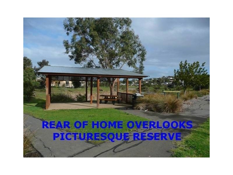 10 Pervan Street, Encounter Bay SA 5211