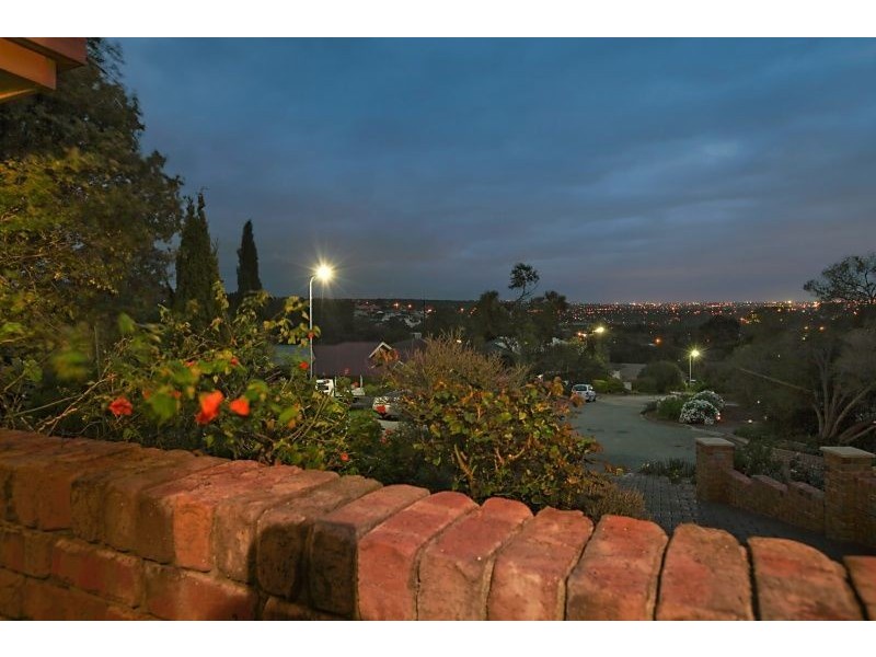 15 Sunset Court, Hillbank SA 5112