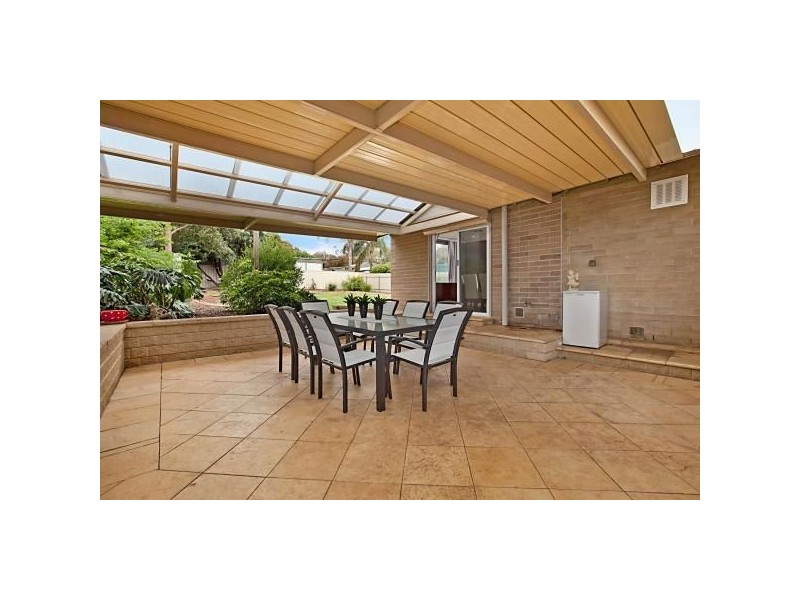 4 Darren Avenue, Ingle Farm SA 5098