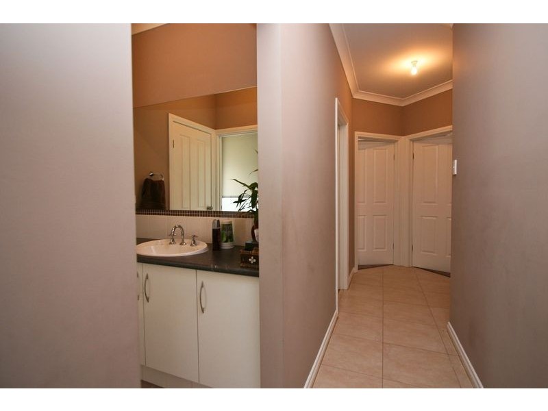 21 Falcon Drive, Hewett SA 5118