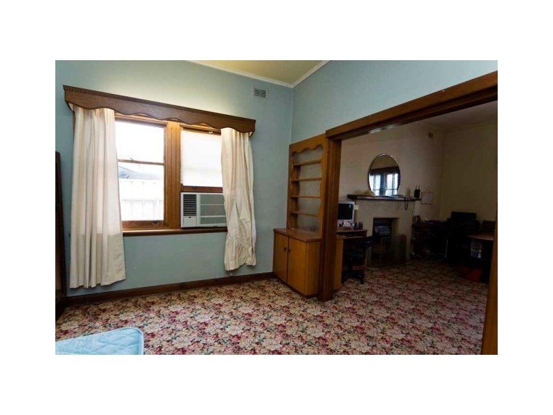 18 Edwin Ave, Collinswood SA 5081