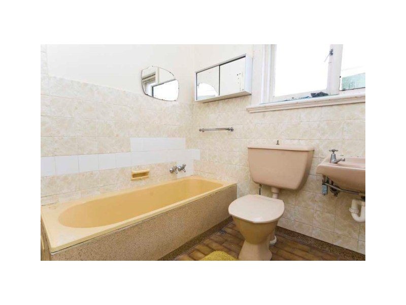 18 Edwin Ave, Collinswood SA 5081