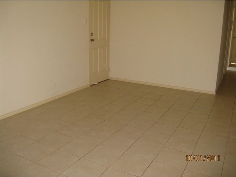 2 Oxford court, Elizabeth Park SA 5113