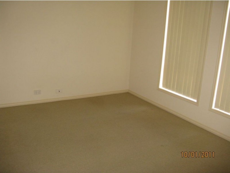 2 Oxford court, Elizabeth Park SA 5113