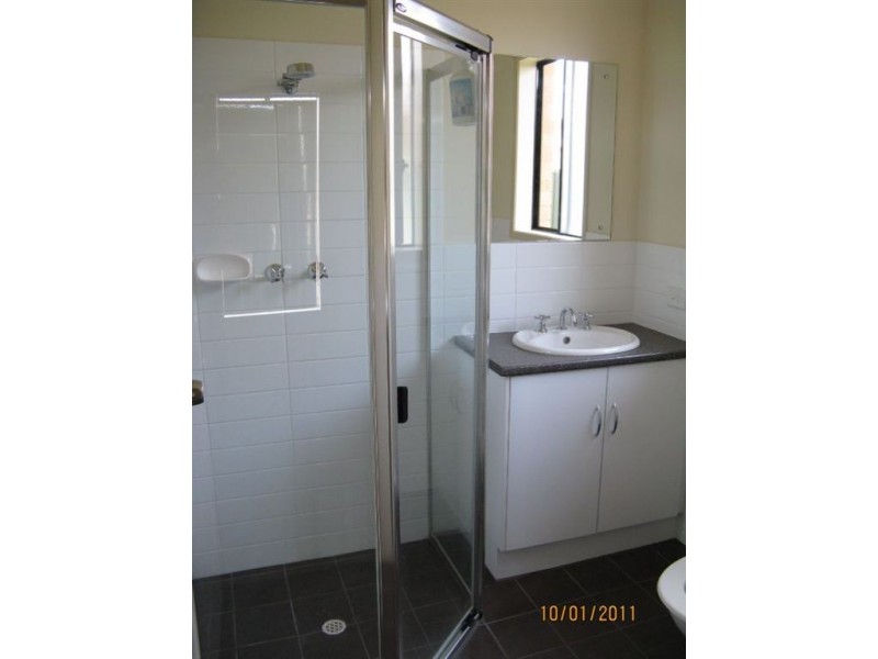 2 Oxford court, Elizabeth Park SA 5113