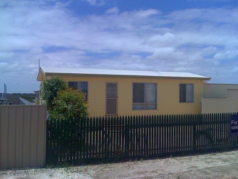 37 Sand Piper Drive, Thompson Beach SA 5501