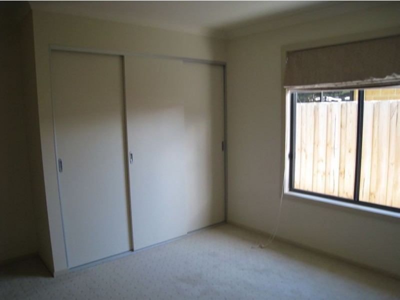 18 Queens Parade, Kingston TAS 7050