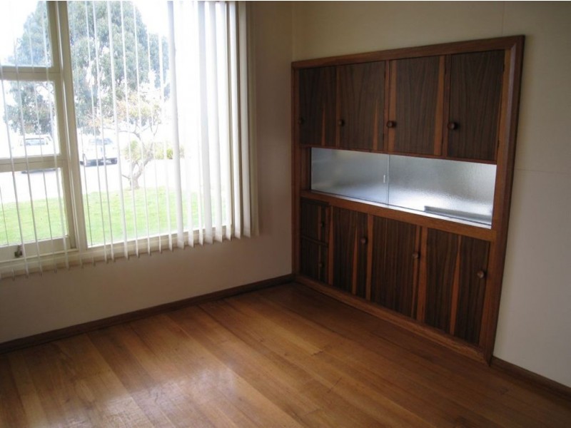 32 Ocean Esplanade, Blackmans Bay TAS 7052