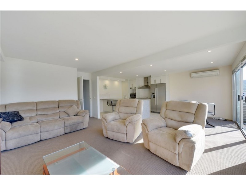 9/10 Denison Street, Kingston TAS 7050