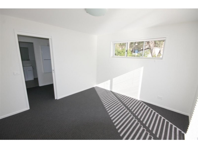 1/3 Beach Road, Snug TAS 7054