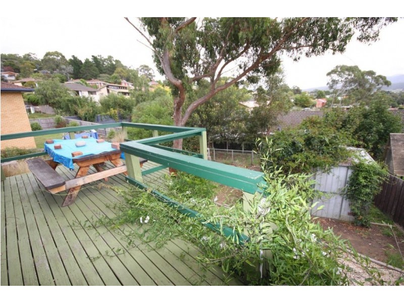 4 Fairview Drive, Kingston TAS 7050