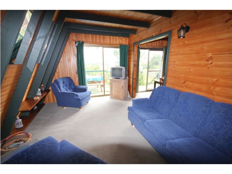 4 Fairview Drive, Kingston TAS 7050