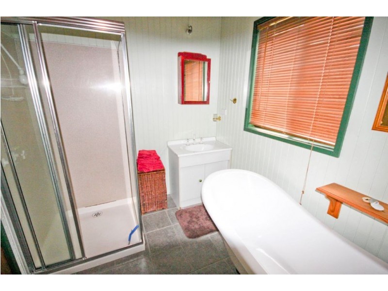 4 Fairview Drive, Kingston TAS 7050