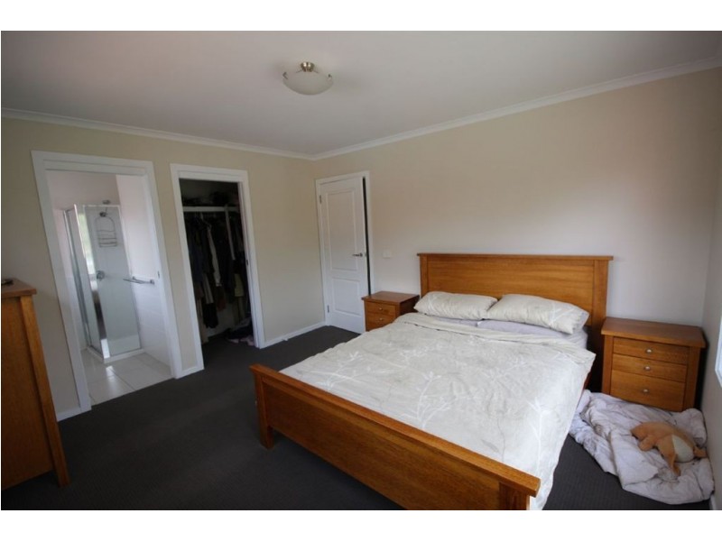 13 Ineke Drive, Kingston TAS 7050