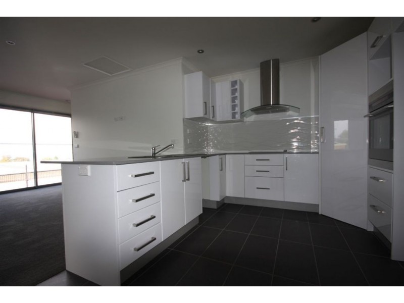 5/3 Wells Parade, Blackmans Bay TAS 7052