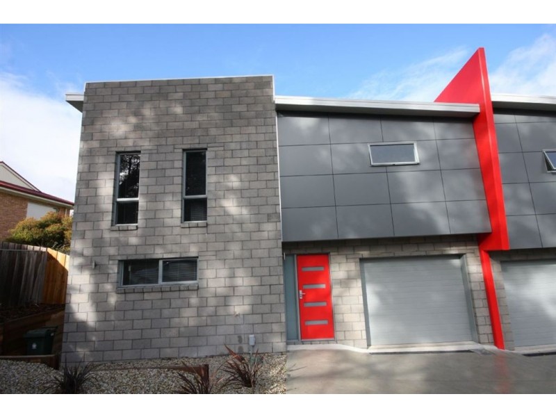 5/3 Wells Parade, Blackmans Bay TAS 7052