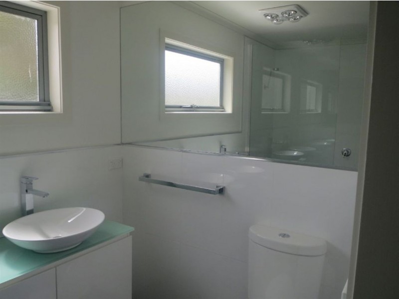 4/3 Wells Parade, Blackmans Bay TAS 7052