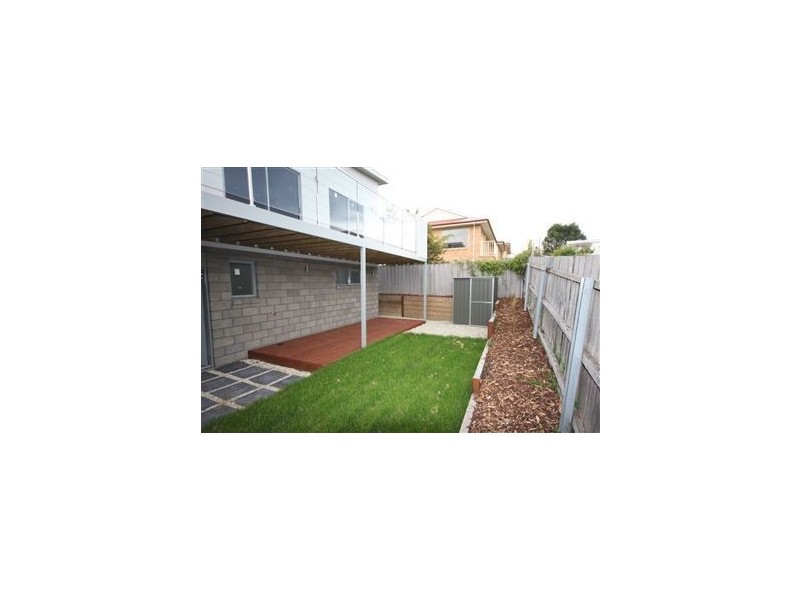 4/3 Wells Parade, Blackmans Bay TAS 7052