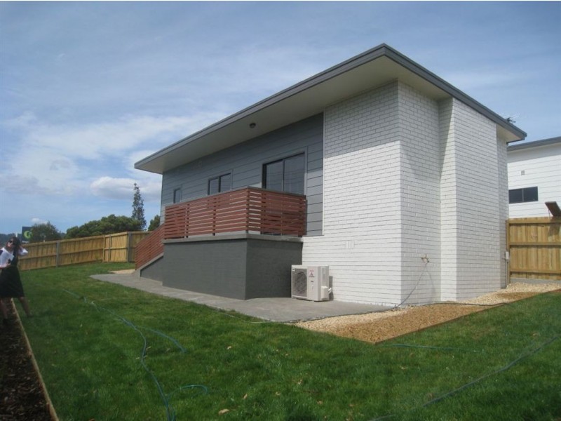 1/107 Channel Highway, Kingston TAS 7050
