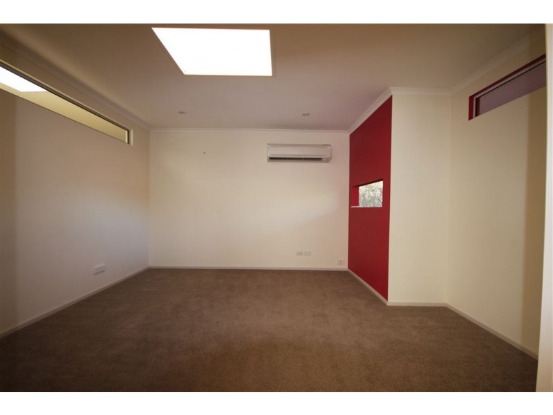 15 Bay Court, Blackmans Bay TAS 7052