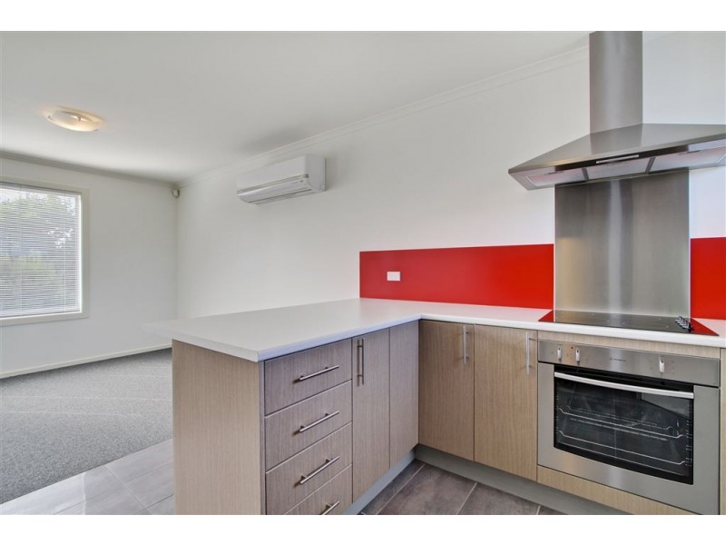 8/12 Bundalla Road, Margate TAS 7054