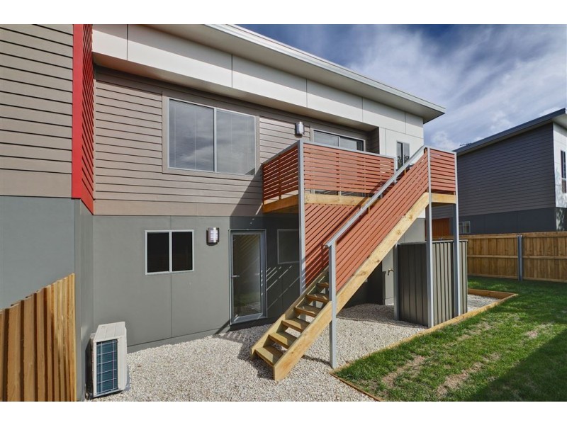 8/12 Bundalla Road, Margate TAS 7054