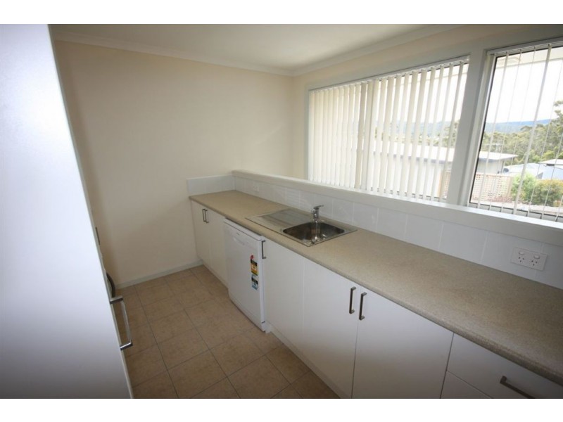 2/13 Moir Road, Kingston TAS 7050