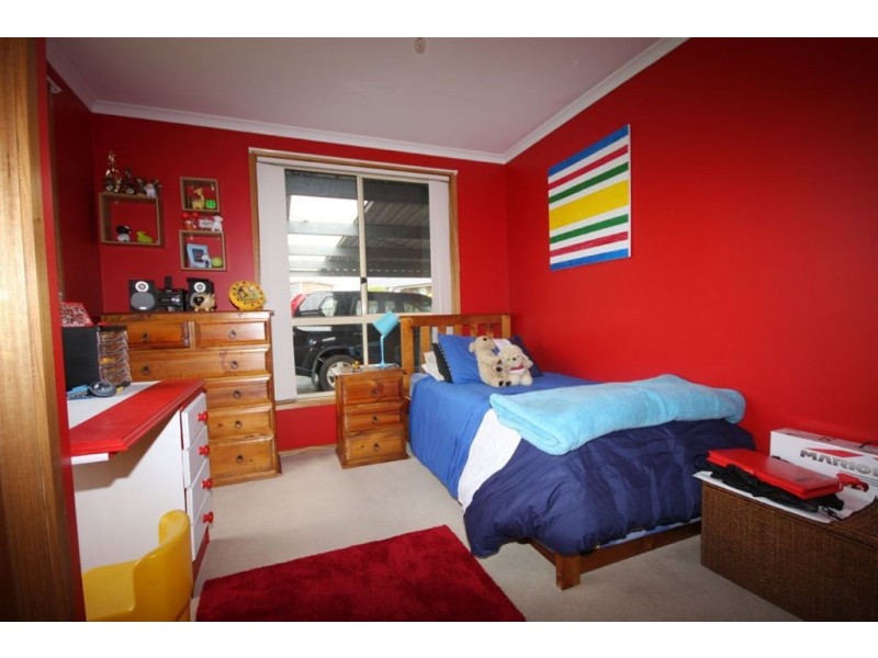 7 Welcome Avenue, Kingston TAS 7050