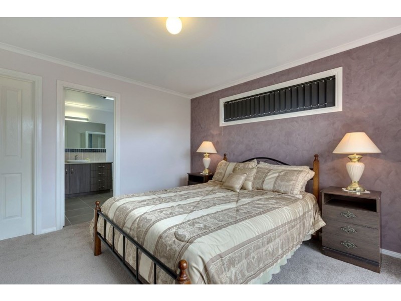 3 Ephesus Place, Blackmans Bay TAS 7052