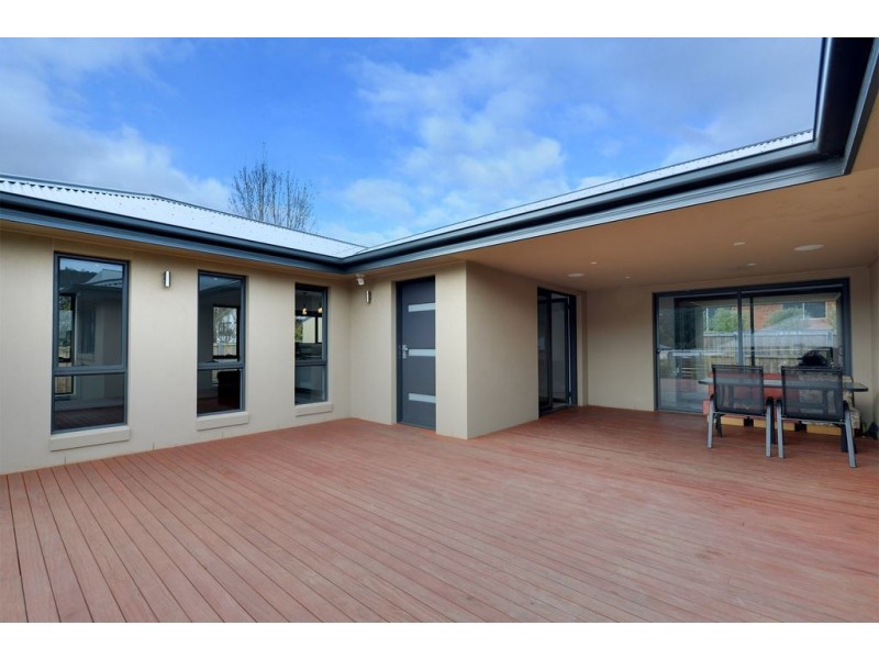 4 Riverstone Close, Snug TAS 7054