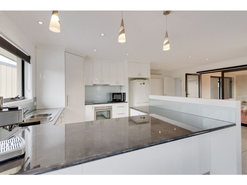 4 Riverstone Close, Snug TAS 7054