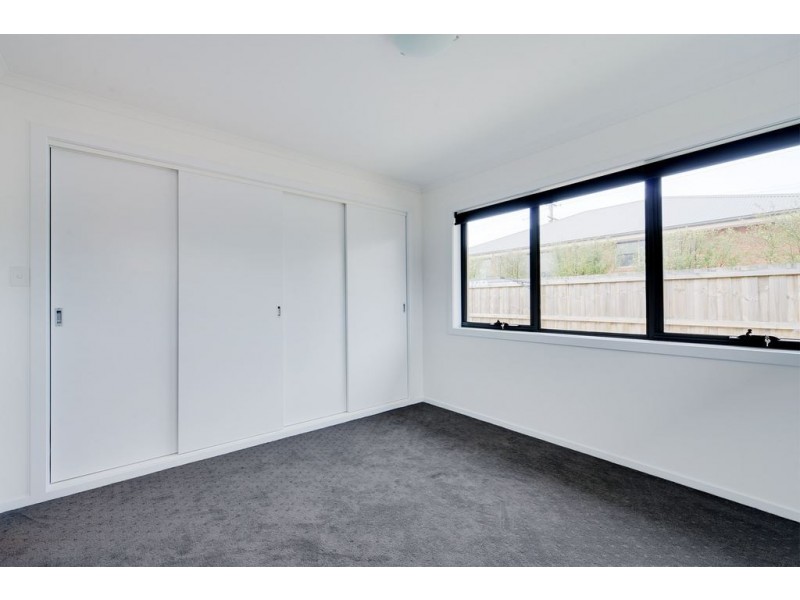 4 Riverstone Close, Snug TAS 7054