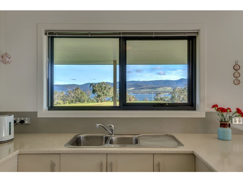 117 Wingara Road, Howden TAS 7054