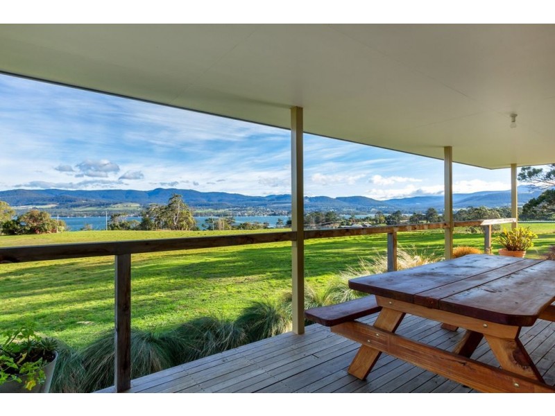 117 Wingara Road, Howden TAS 7054